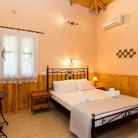 Hotel apartamentowy Artemis Vassilikos Vasilikí