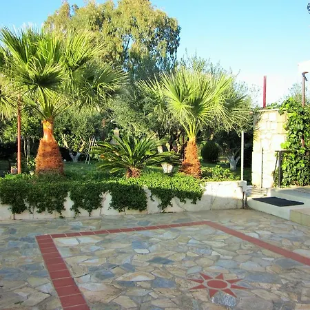 Hotel apartamentowy Artemis Vassilikos Vasilikí